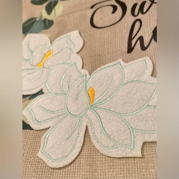 Garden Flag Home Sweet Home 3/$15 see closet for more flag choices - Picture 4 of 5